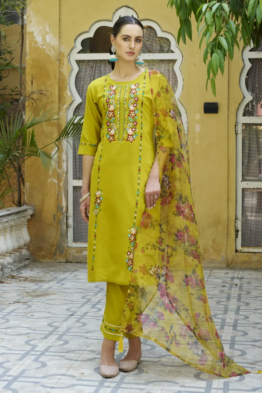 Reshmi Women Kurta and Pant Sets Viscose Rayon Fabric | VICORA