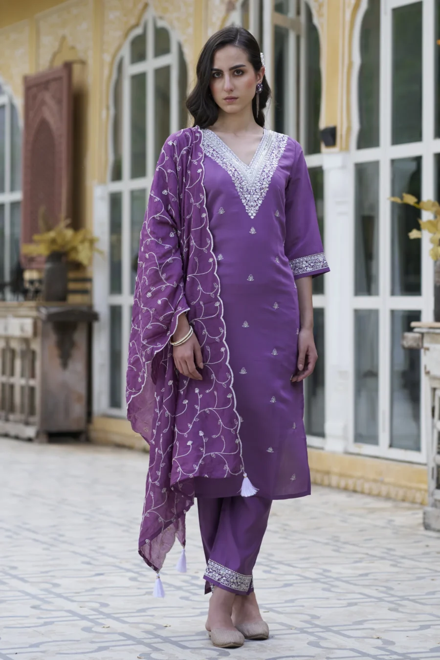 Shehnai Women Kurta and Pant Sets Silk Blend Fabric | VICORA