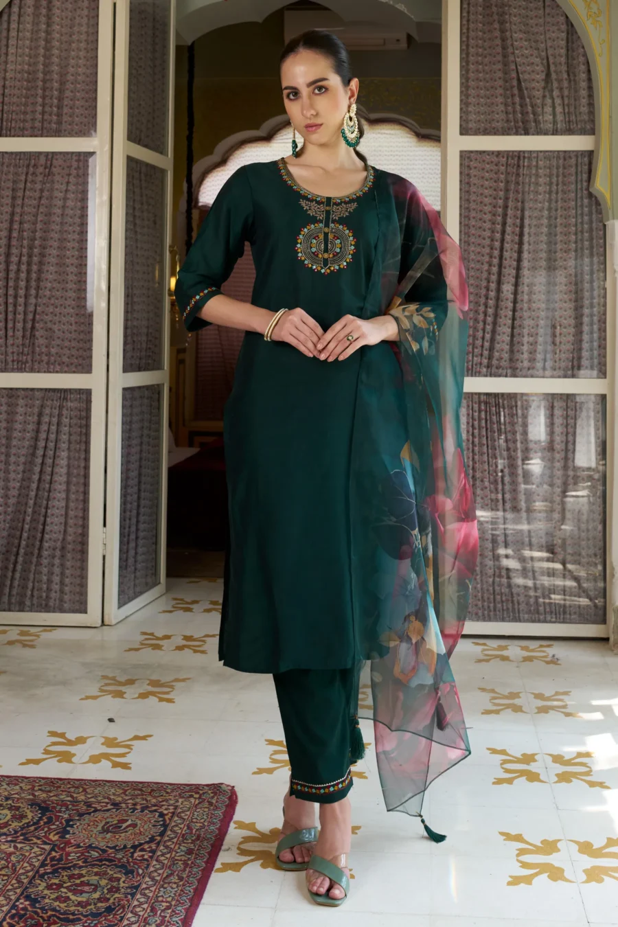 Aarti Women Kurta and Pant Sets Cotton Silk Fabric | VICORA