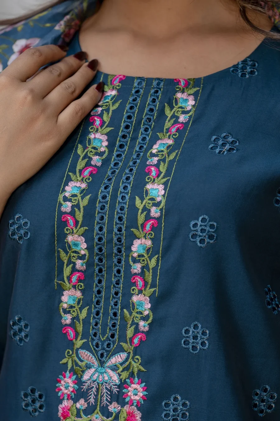 Siddhi Women Kurta and Pant Sets Viscose Roman Silk Fabric | VICORA