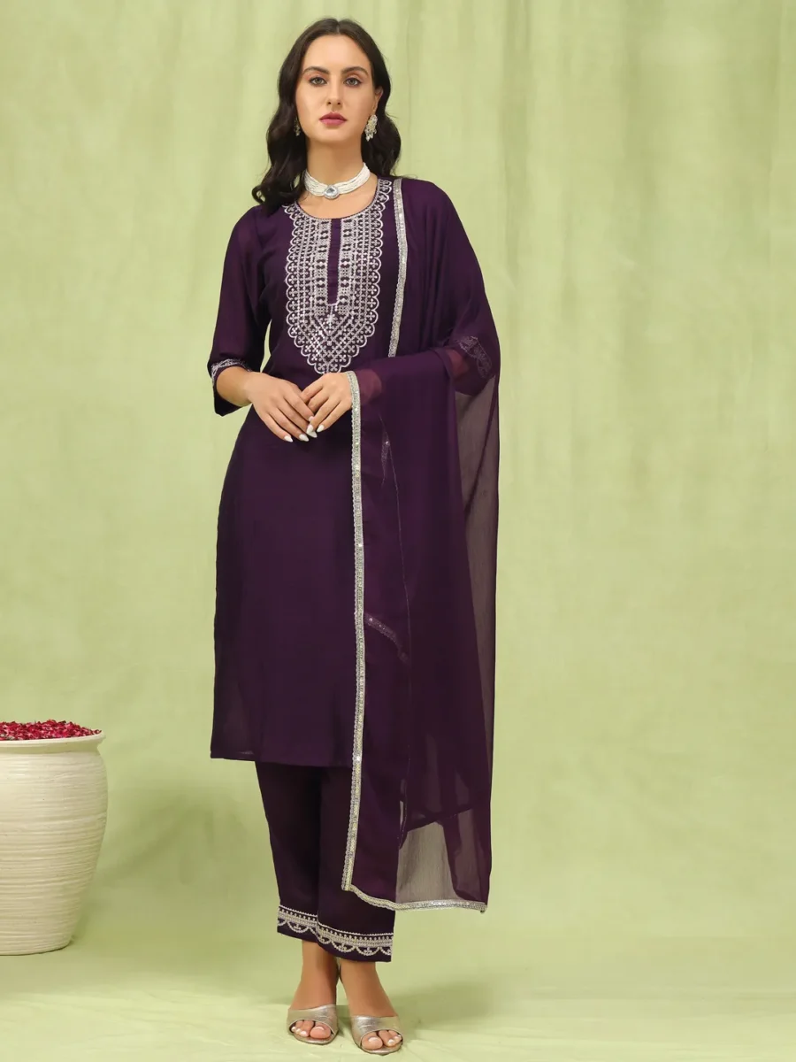 Tanmaya Purple Silk Blend Yoke Design Kurta and Trousers Pant Set | VICORA