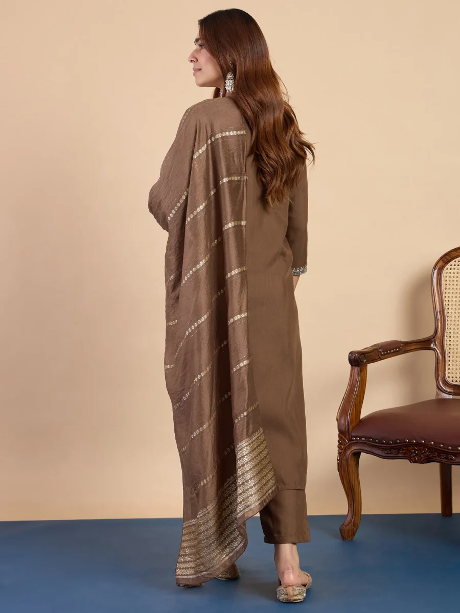 Buy Brown Elegant Embroidered Kurta Pant Set for Women Online | VICORA