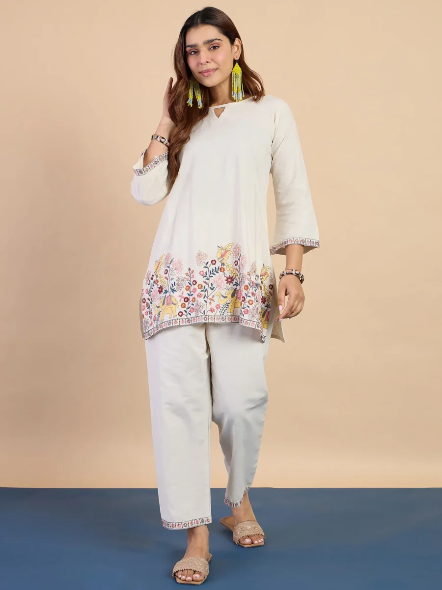Buy Off-white Women's Designer Kurta Pant Set Premium Pattern Online | VICORA
