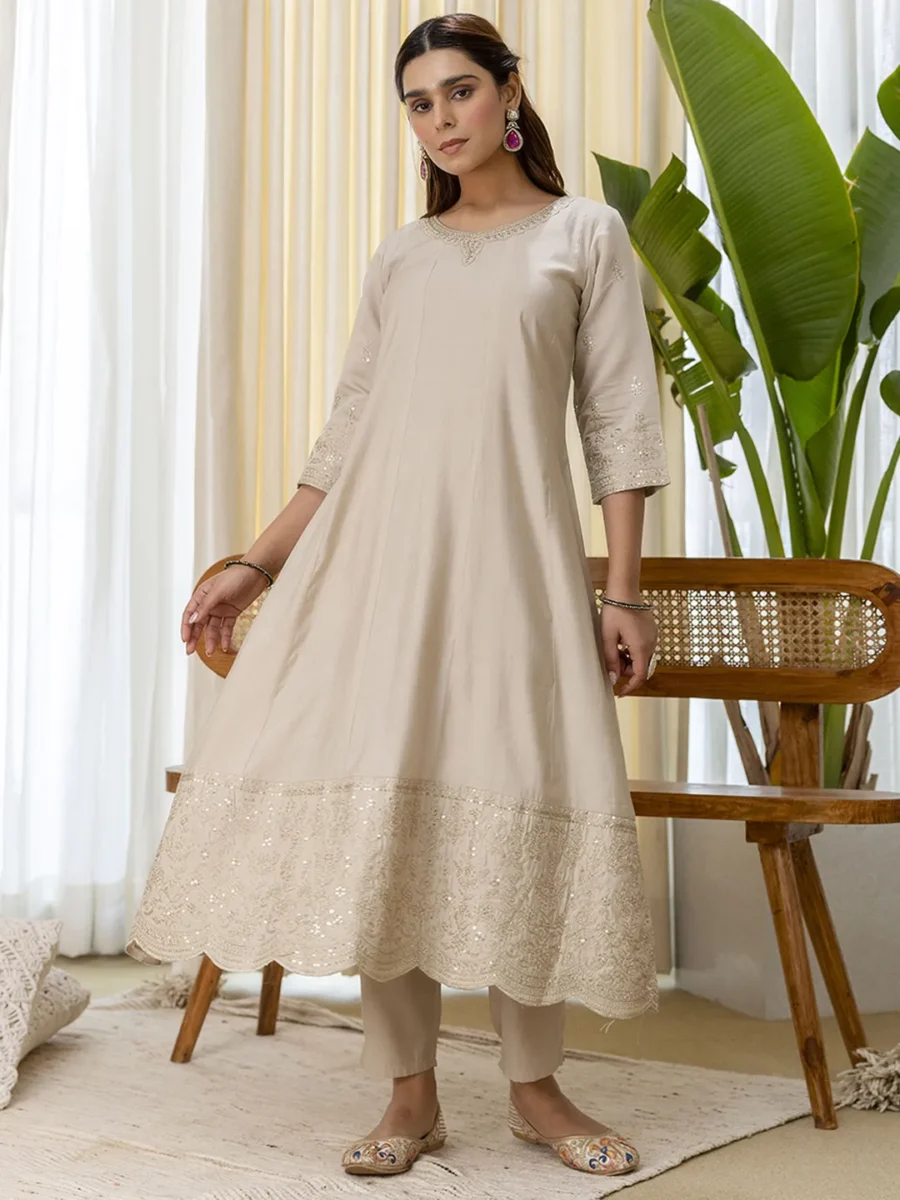 Buy Vireya Grey Embroidred Kurta Sets with Sequins Work Women Suits Online | VICORA